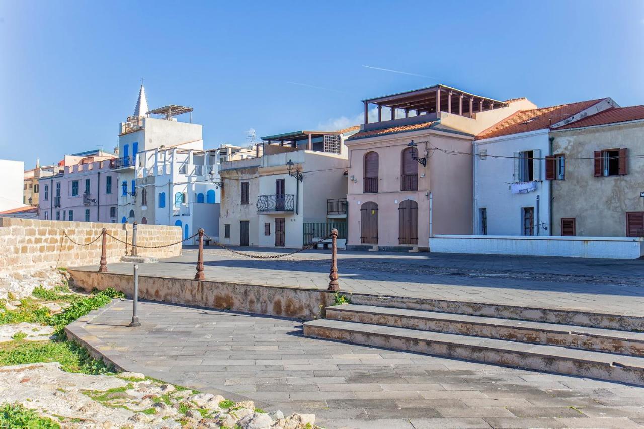 Appartamento Amethyst Attic In Old Town By Sea Alghero Esterno foto