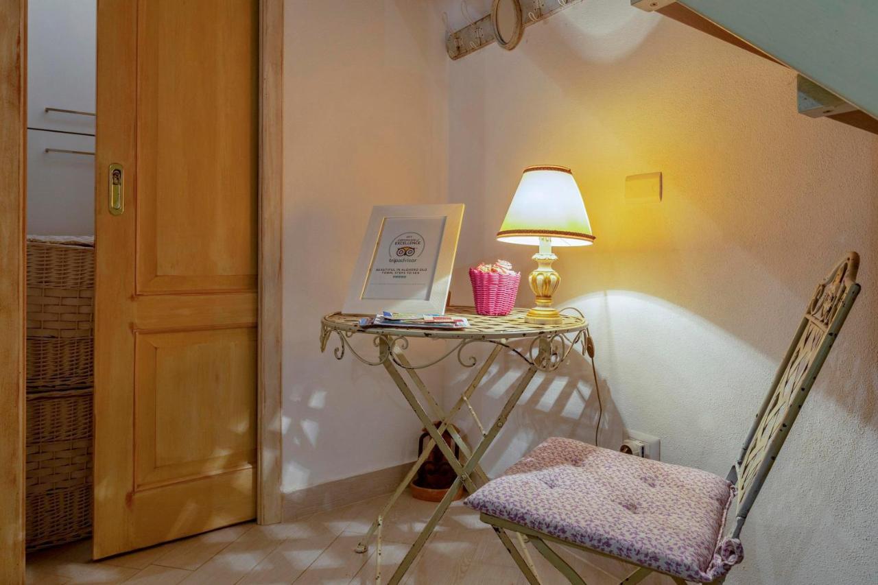 Appartamento Amethyst Attic In Old Town By Sea Alghero Esterno foto