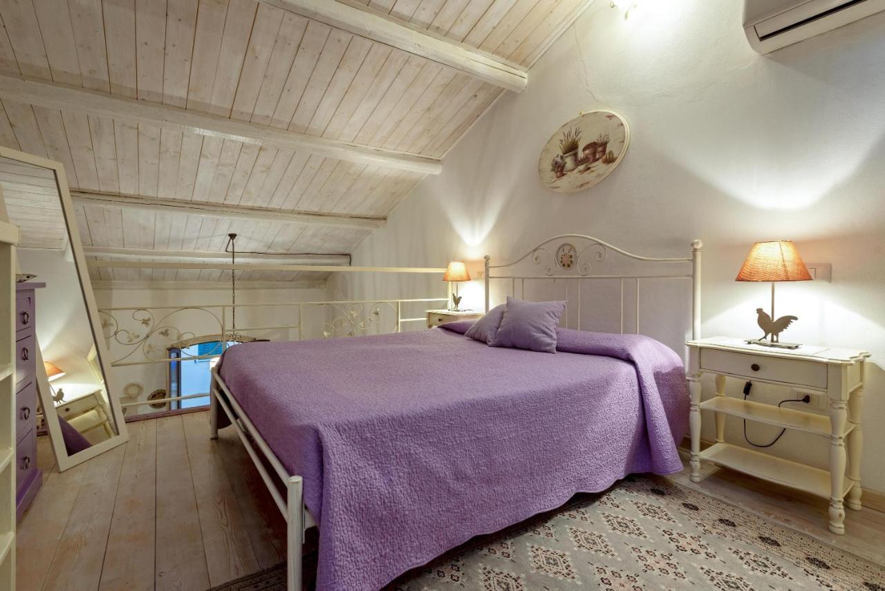 Appartamento Amethyst Attic In Old Town By Sea Alghero Esterno foto