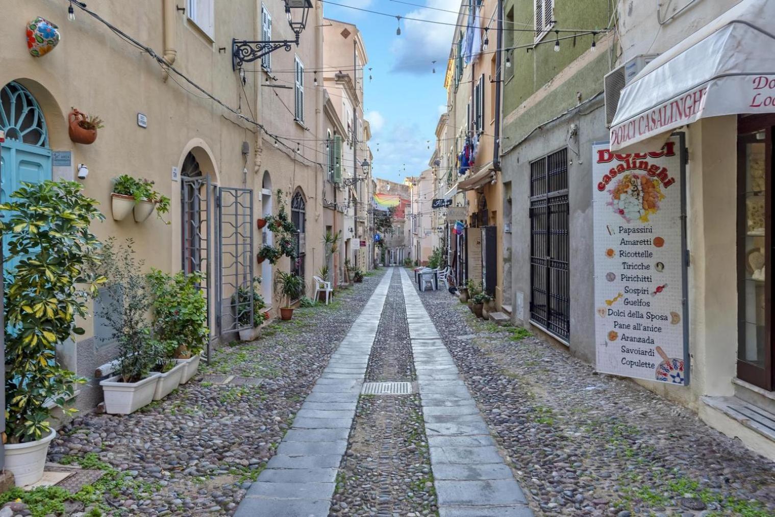 Appartamento Amethyst Attic In Old Town By Sea Alghero Esterno foto